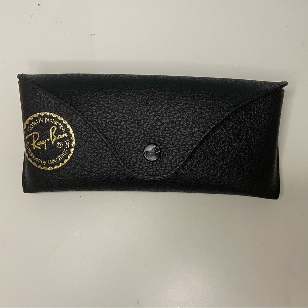 Ray-Ban Aviators - Picture 2 of 3